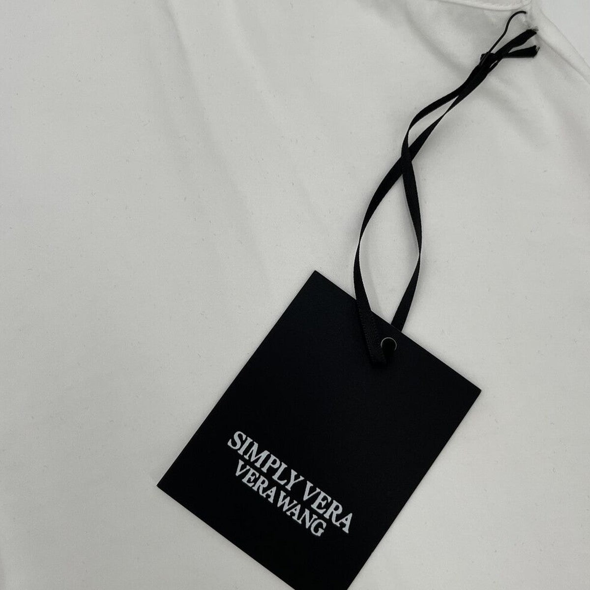 $35 Simply Vera Vera Wang Tie Front Pin-tuck sleeveless Top-White-Medium-New Tag