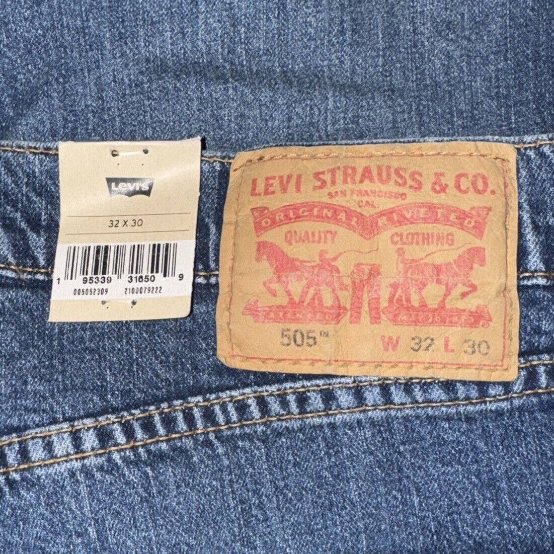 $69 Levi's Men’s 505 Regular Fit Stretch Jeans - Glowing- 32W 30L- New Tags