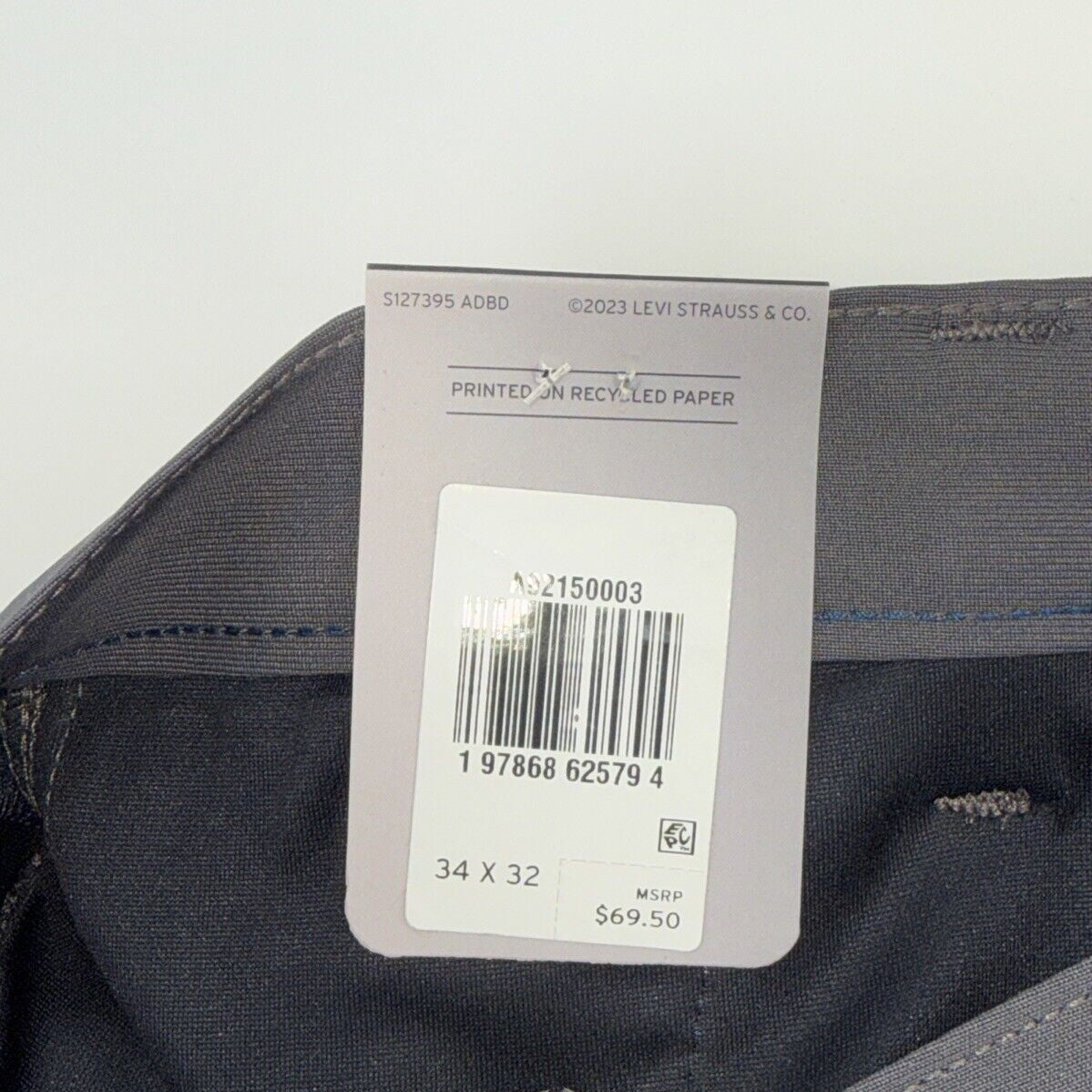 $69 Levi’s Men’s XX Chino Standard Tech Pants- Charred Grey- 34W x 32L- New Tags