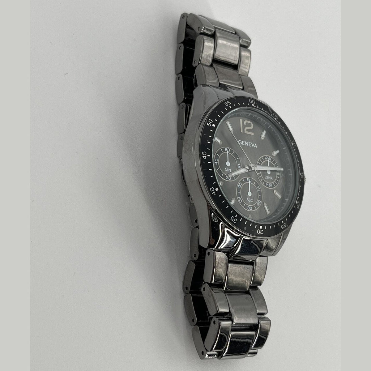 Geneva Men’s Watch Sports Business Quartz Wristwatch Luxury Edition Grey-New