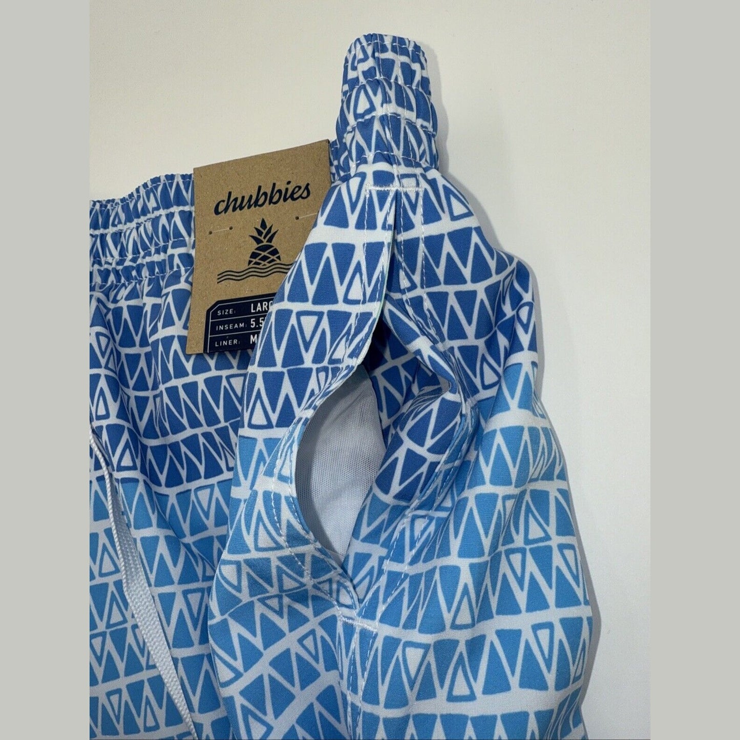$70 Chubbies The Ocean Trifectas 5.5" Inseam Swim Trunks- Multi -Large -New Tag