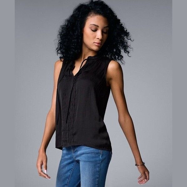 $35 Simply Vera Vera Wang Tie Front Pin-tuck sleeveless Top- Black-Small-New Tag