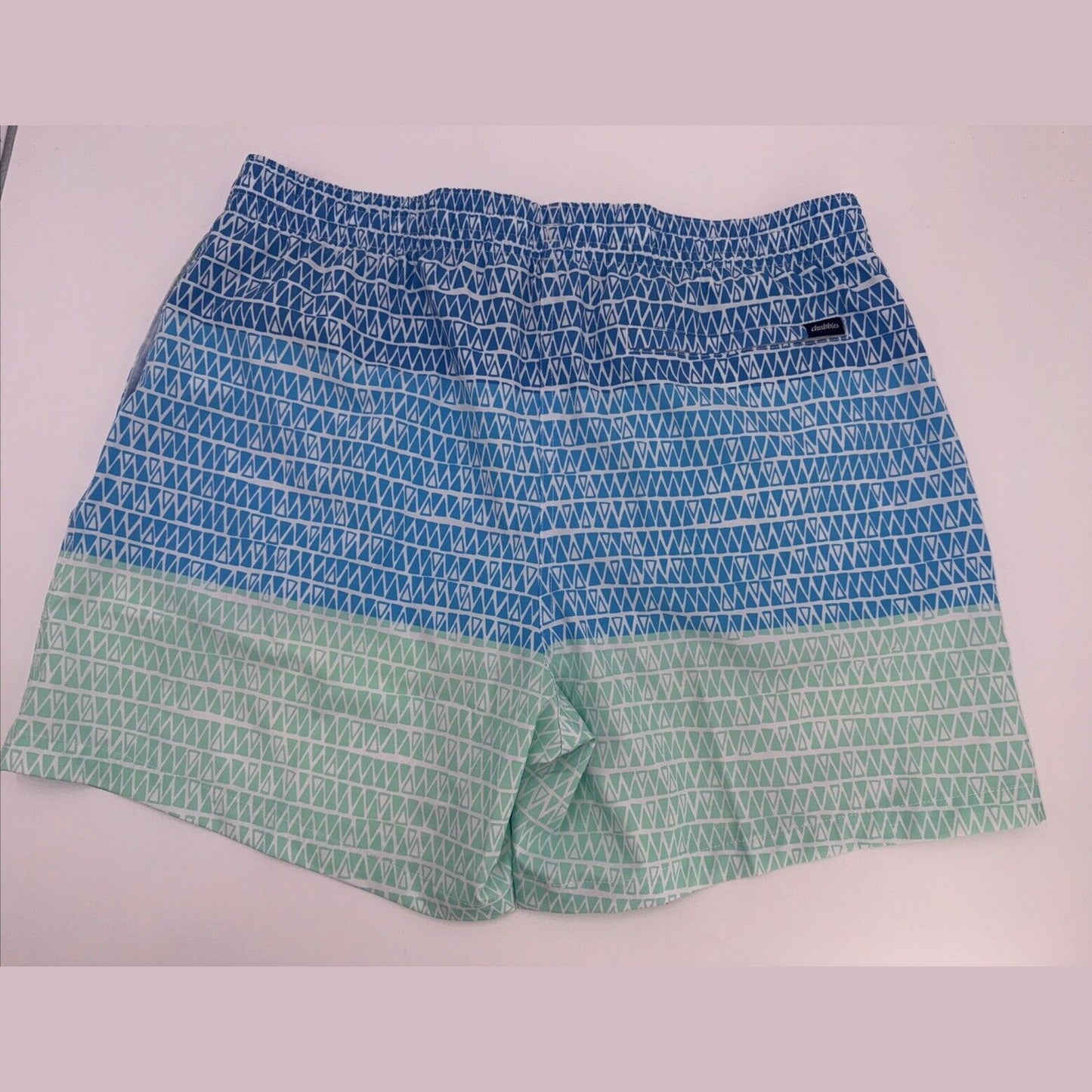 $70 Chubbies The Ocean Trifectas 5.5" Inseam Swim Trunks- Multi -XLarge -New Tag