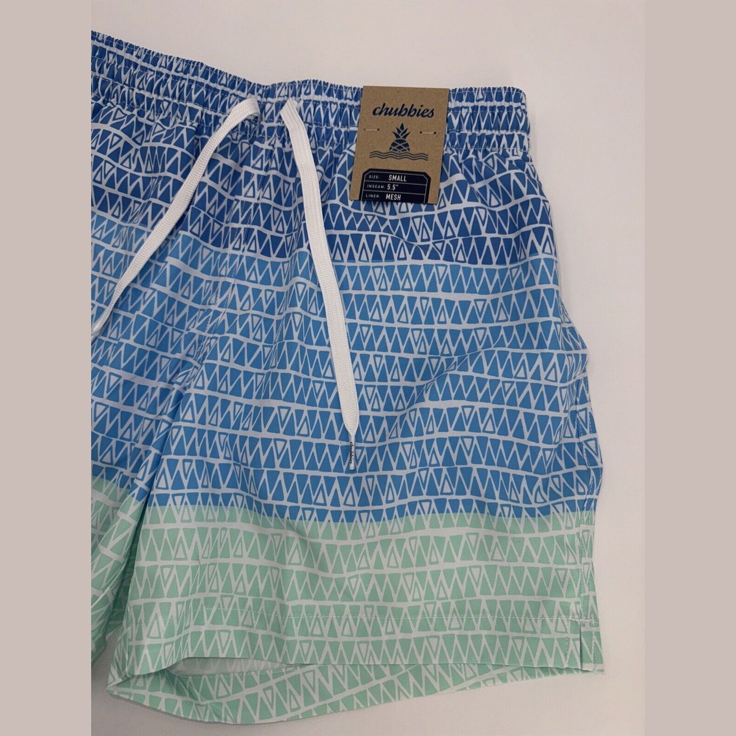 $70 Chubbies The Ocean Trifectas 5.5" Inseam Swim Trunks- Multi -Small -New Tag