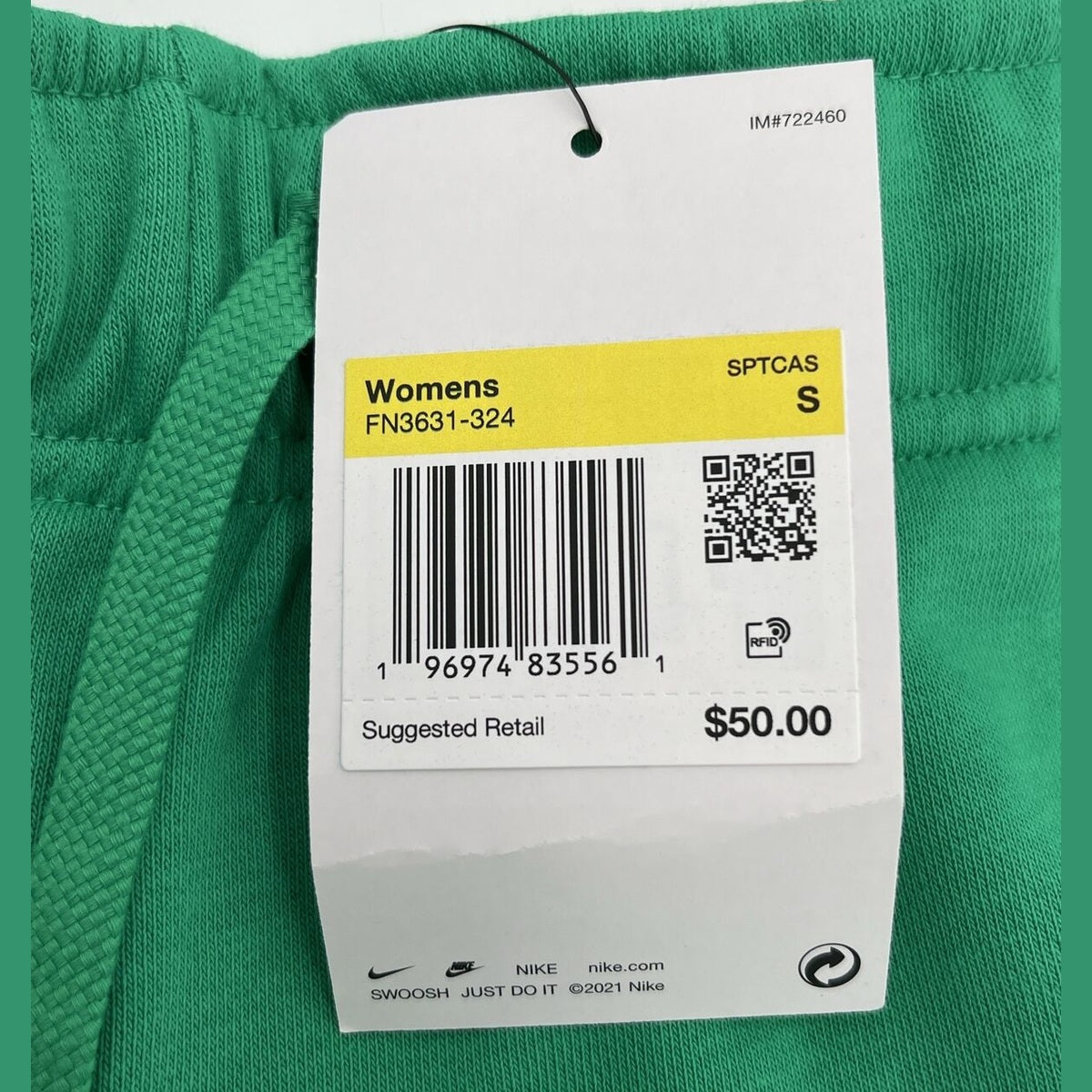 $50 Nike Women’s Sportswear Club Fleece Graphic Shorts - Green- Small- New Tag