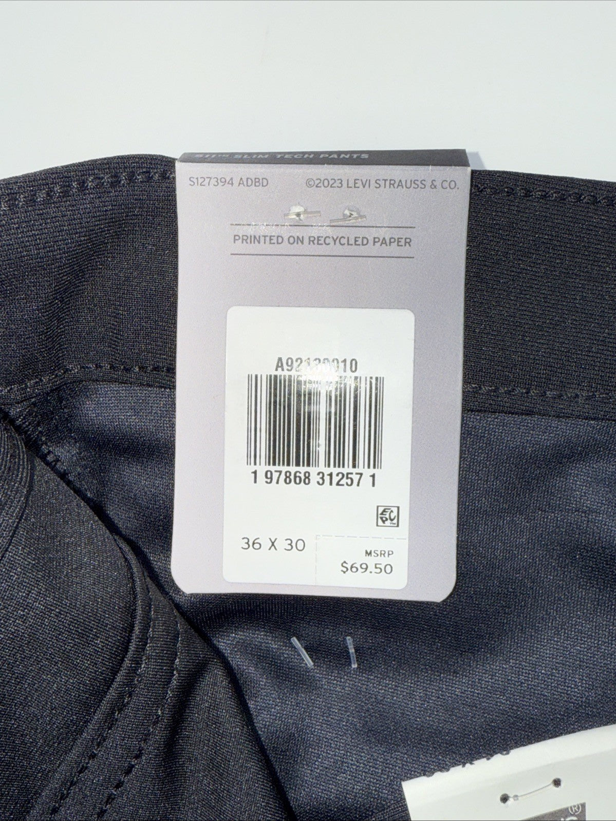 $70 Levi's Men's 511 Slim Tech Pants Stretch A92130010- Black- 36W 30L - New Tag