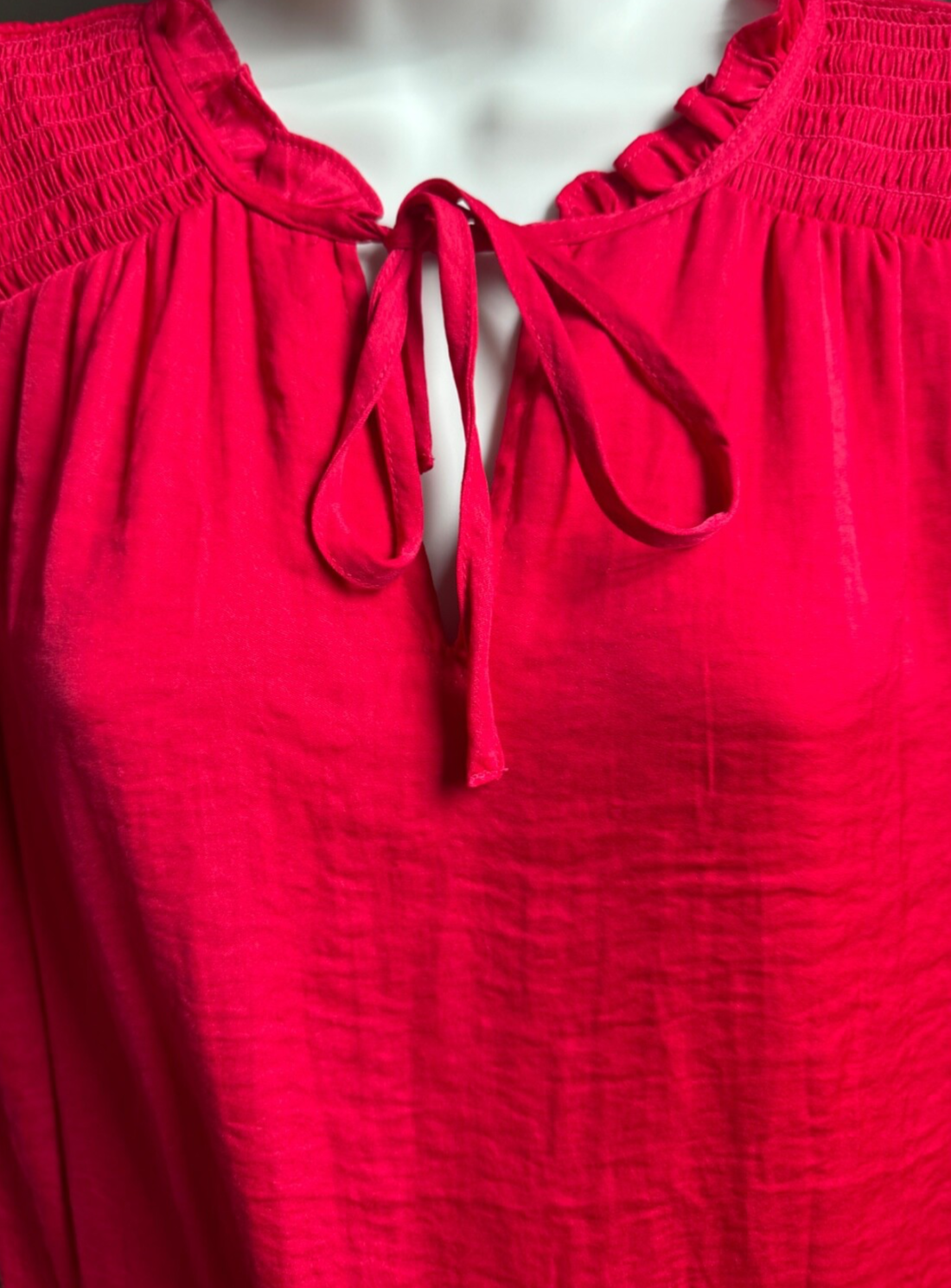 $68 Maison d’Amélie Women’s-Ruffled Neckline Blouse-Hot Pink-Small-New Tag