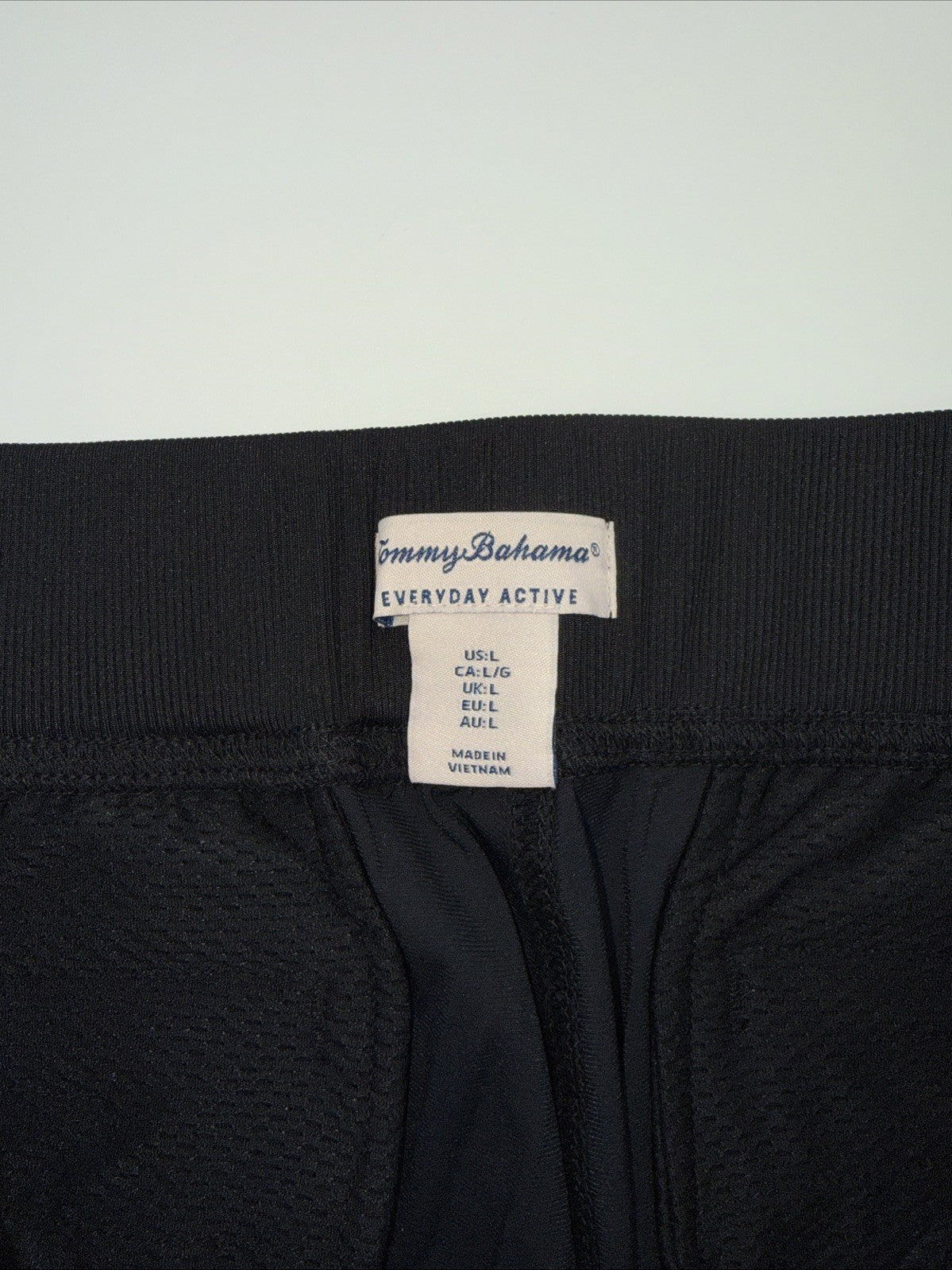 $105 Tommy Bahama Women's Slim Jogger - Black - Large - New With Tags
