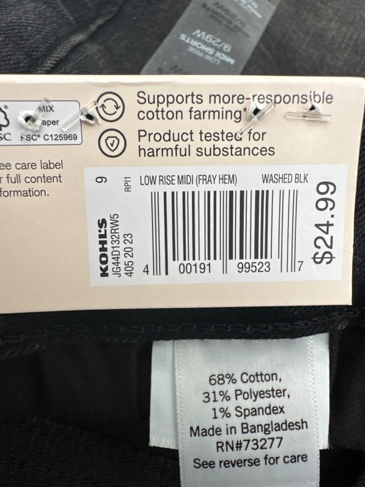 SO Women's Low Rise Midi Fray Hem Jean Shorts - Washed Black - 9/29W - New Tag