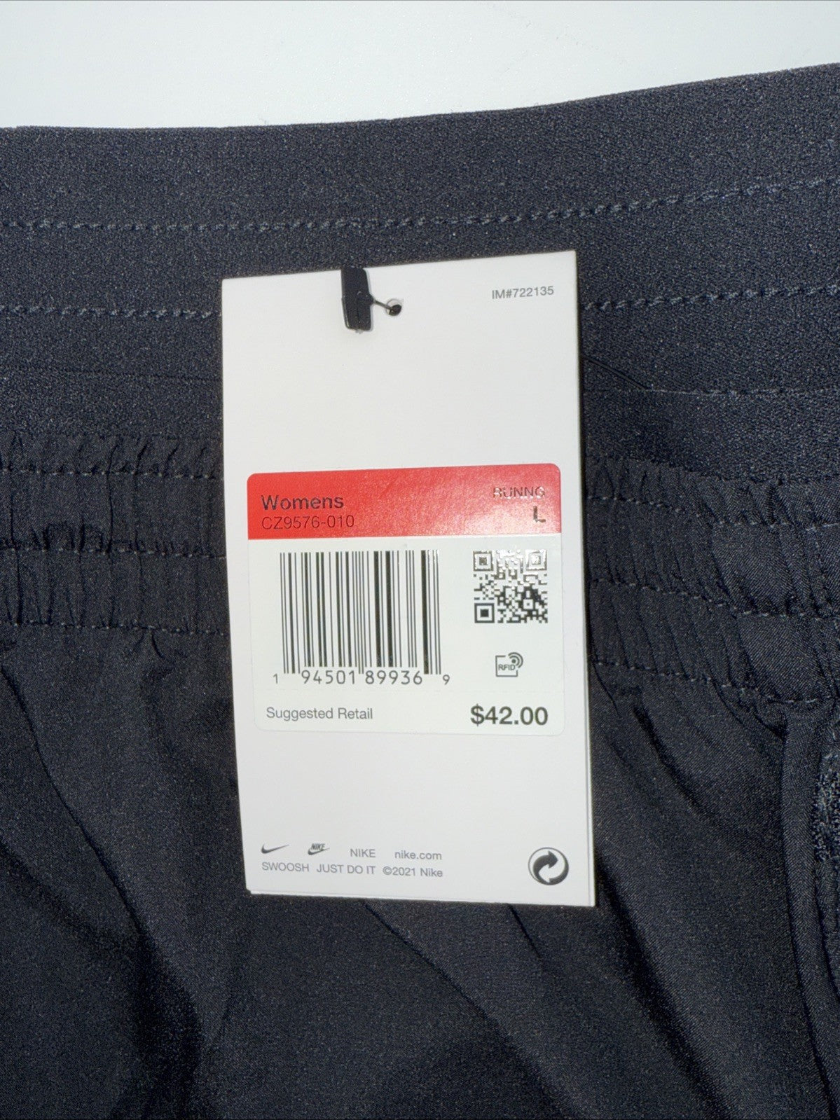 $42 Nike Women's Running Shorts Dri Fit CZ9576-010- Black- Large-New Tag