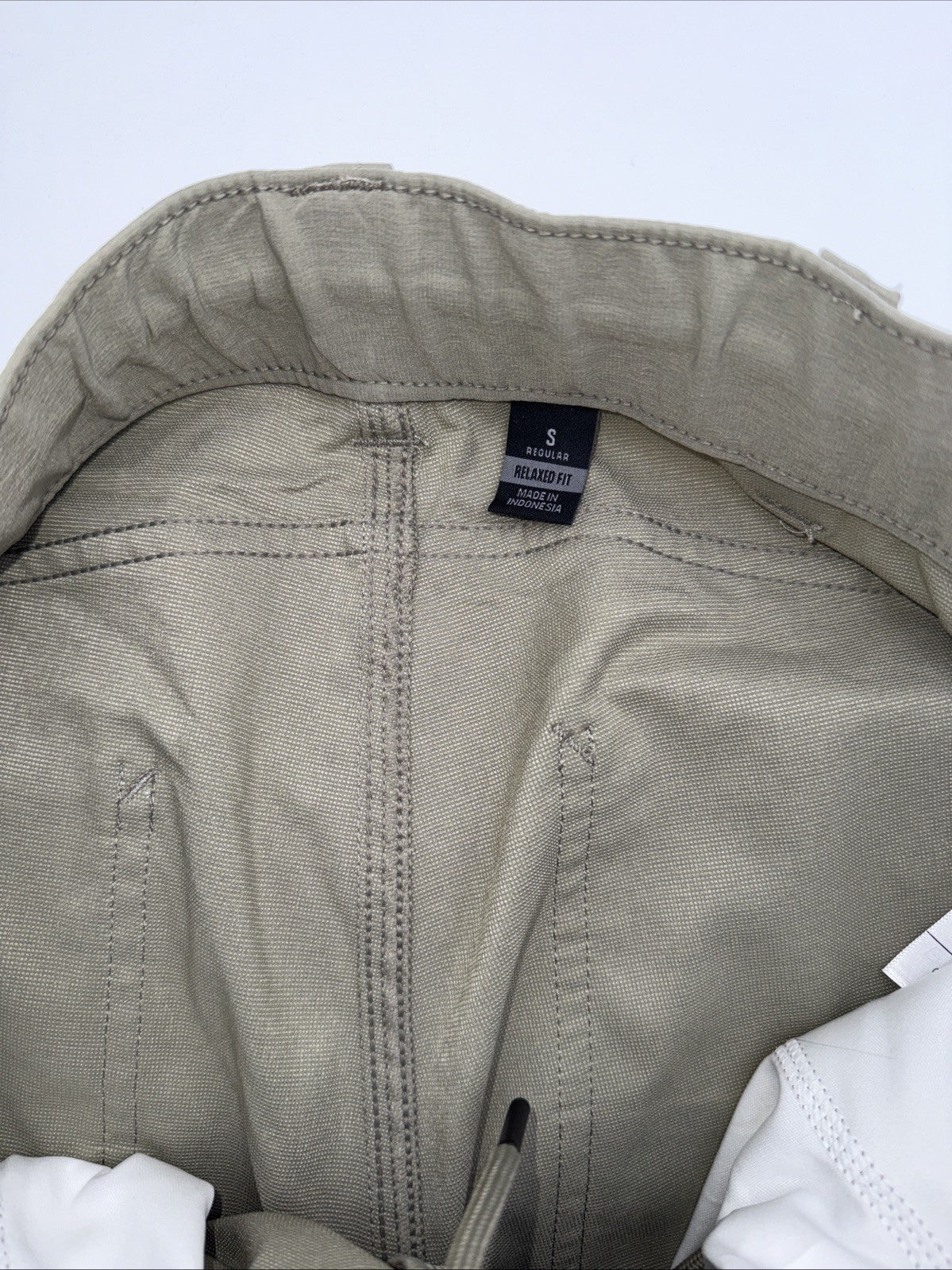 $98 Carhartt Men’s Force Sun Defender Lightweight Relaxed Fit Pants-Beige-Small