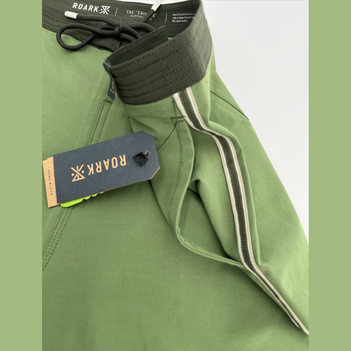 $69 Roark Men’s Chiller 17” Mixtape Boardshorts Trunks-Jungle Green-30W- New Tag