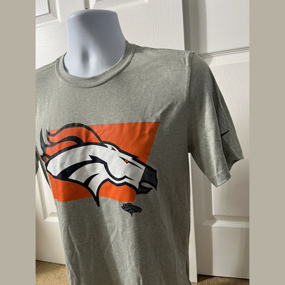 Nike Men’s Denver Broncos Micro T Shirt NFL - Grey/Orange-Small-New Tag $35