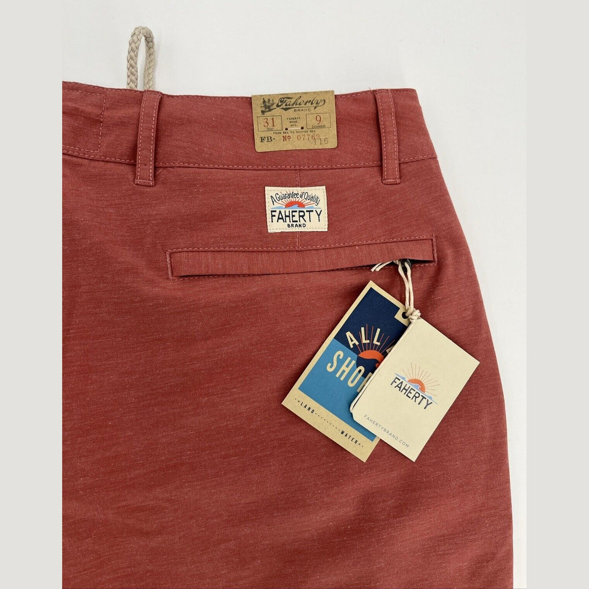 $98 Faherty Men’s Belt Loop All Day 9” Soft Shorts-Sunrose Red -Size: 31”-New