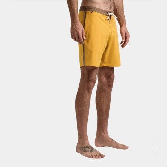 $68 Roark Men’s Chiller 17” Mixtape Boardshorts Trunks-Gold Yellow -30W- New Tag