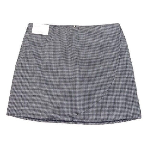 Lady Hagen Women’s Seer Sucker Skort- White Navy - Size 6 -NWT -MSRP $65