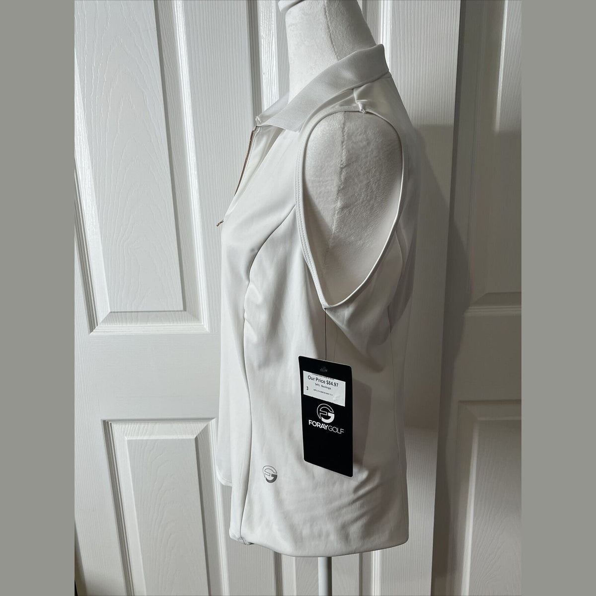 Foray Golf Women’s Zip front sleeveless Polo Shirt-White- Large -NEW Tag $130