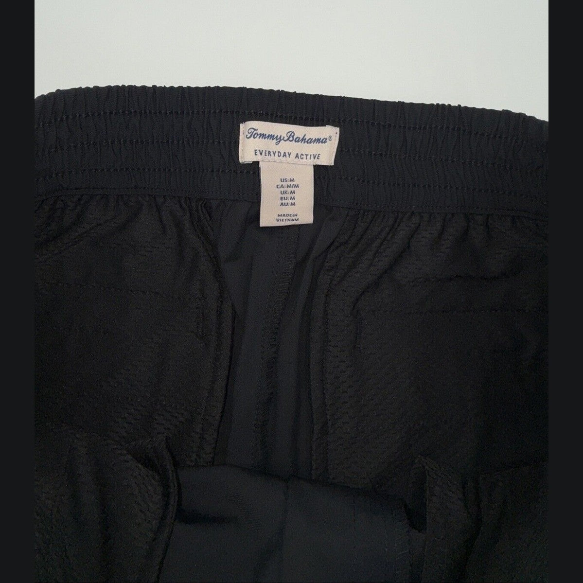 $98 Tommy Bahama Active Lightweight Stretch Pull On Pants-Black-Medium-New Tag