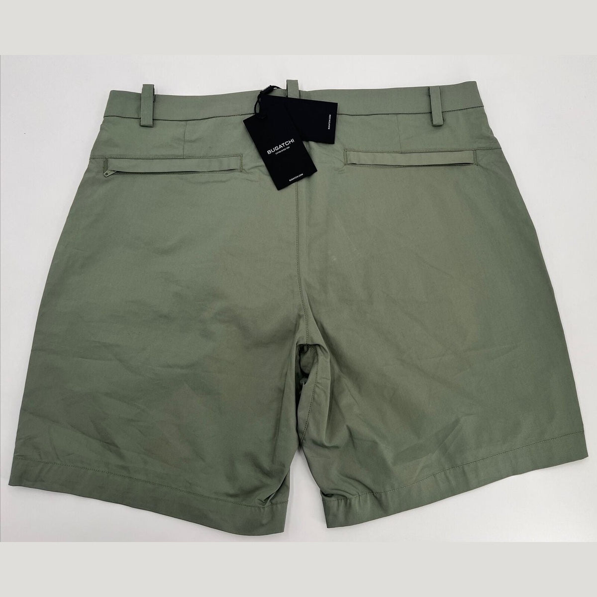 $139 Bugatchi Men’s Flat Front Bermuda Stretch Chino Shorts- Green-Size: 32W-New