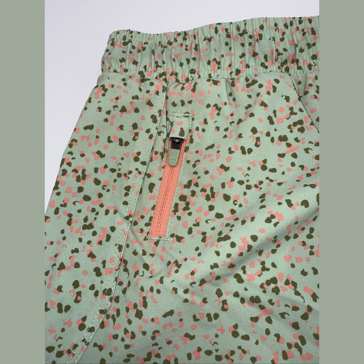 $79 Stio Women’s Speckles Athletic Lined 3" Run Shorts- Lichen Green-Medium-New