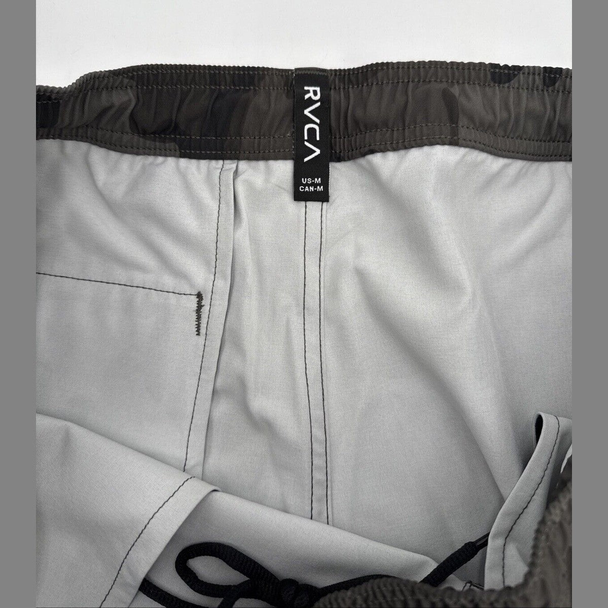 $66 RVCA Men’s Kevin Hybrid 17" Athletic Shorts- Camouflage - Medium -New