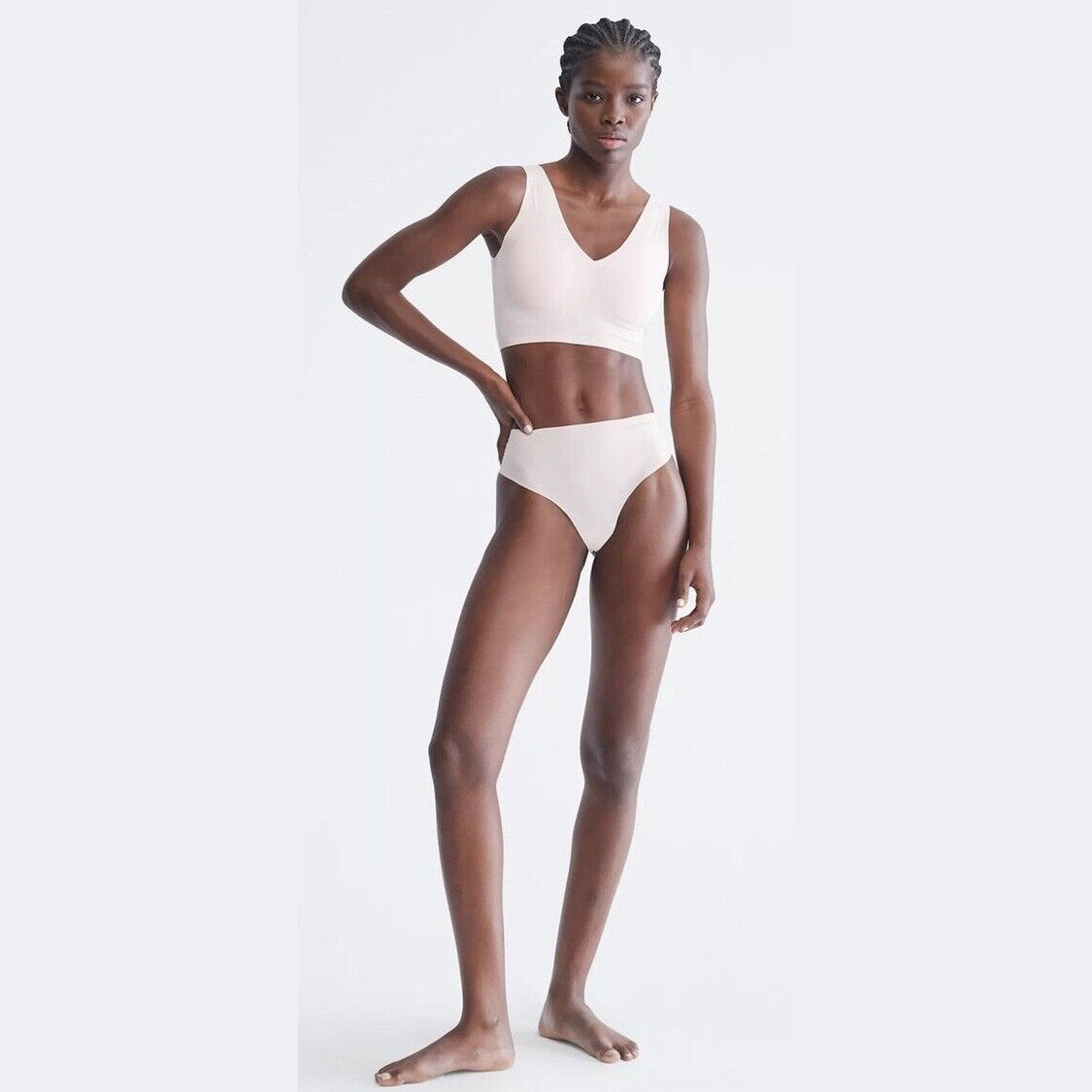 Calvin Klein Invisibles Lightly Lined V-Neck Bralette -Pink- XS