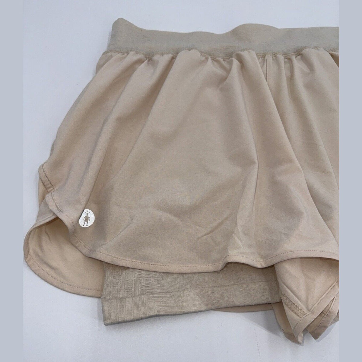 $95 SmartWool Women’s Intraknit Active Lined Shorts Merino Wool-Almond-XLarge