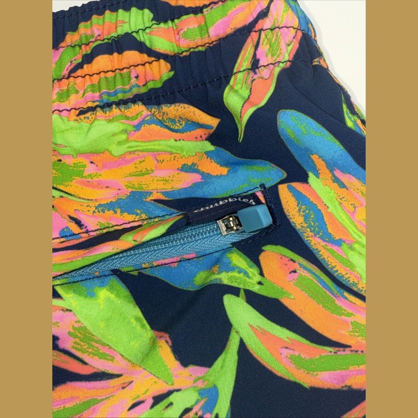 $70 Chubbies The Ocean Flowers 5.5" Inseam Swim Trunks-Multi -Large -New Tag