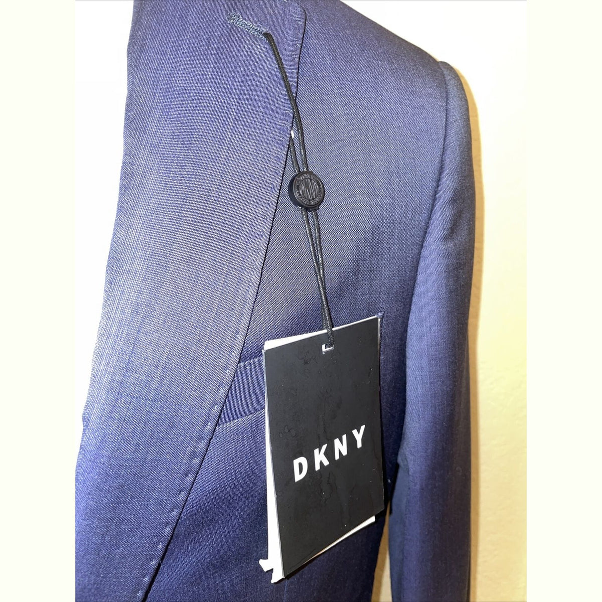DKNY Men's Lexington “Derek” Blue Italian Wool Jacket Size 36 Regular NWT- $525