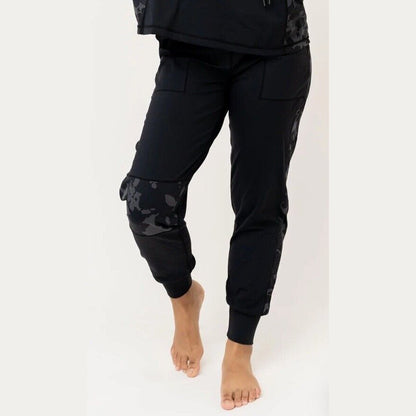 $50 Nina Women’s Made To Move Trek Jogger Pants -  Black - Small - New Tags