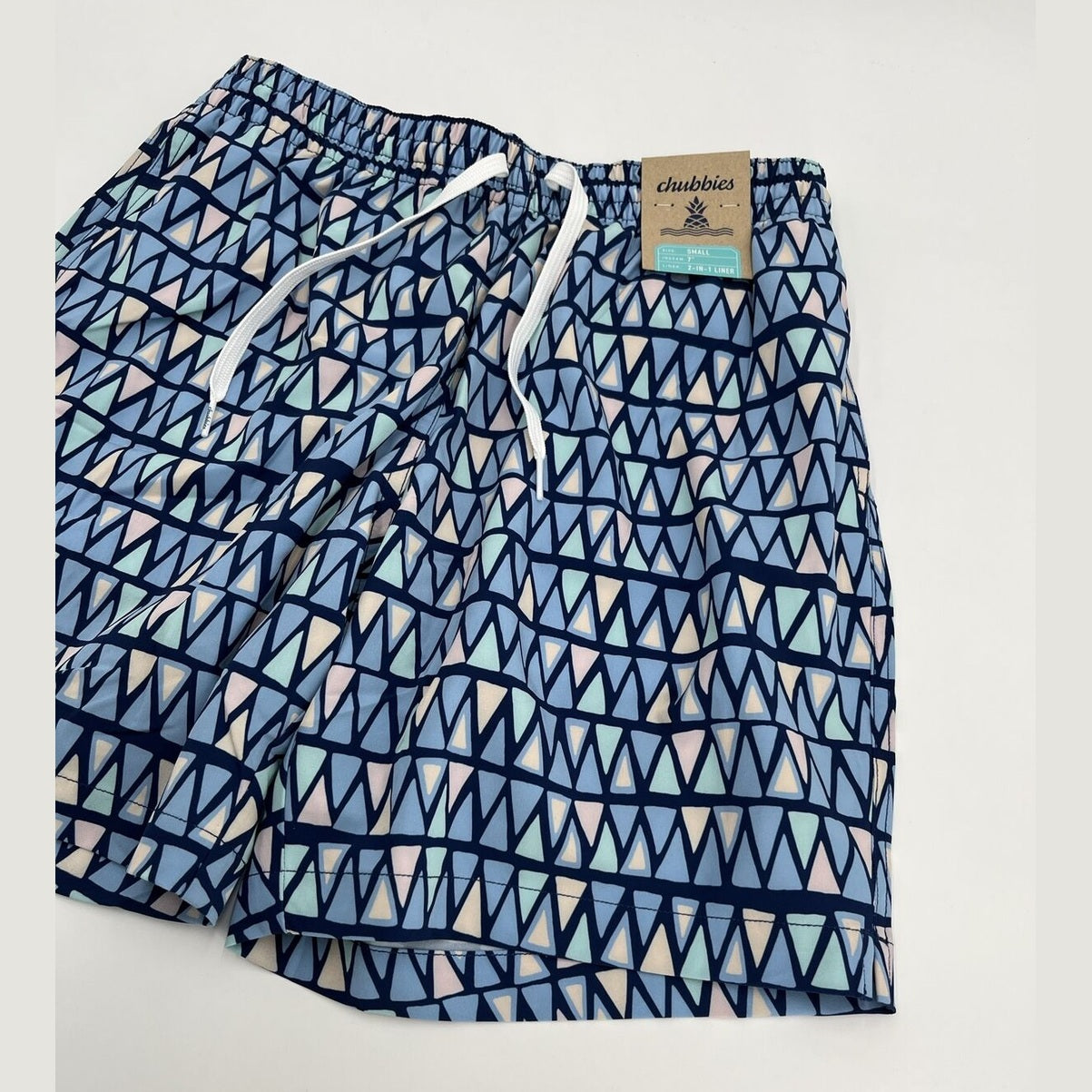 Chubbies Men's Stretch Swim Trunks 7”- The Triangu laters-Blue- Small -New $80