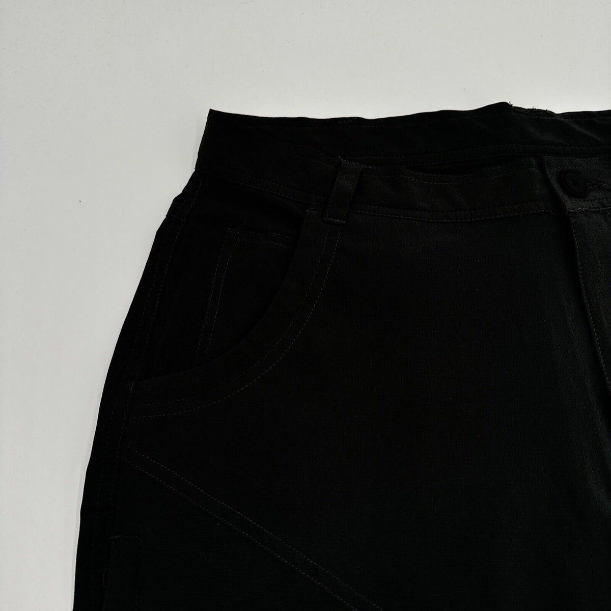$68 Dkota Grizzly Men’s Ouray Shorts - Iron- Size 32 - NWT