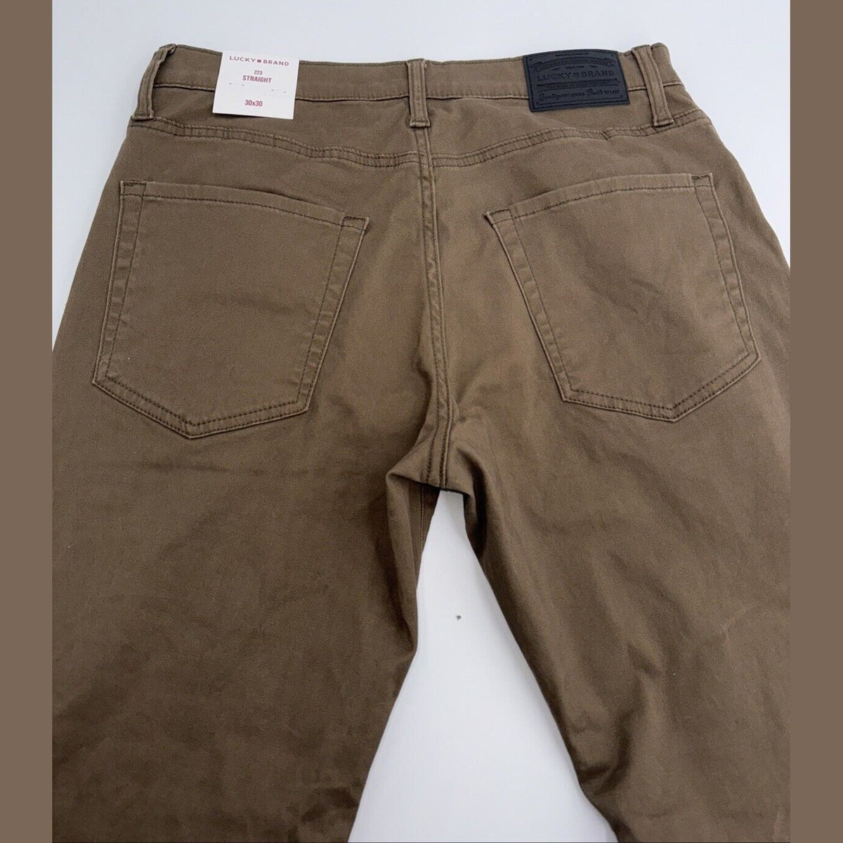 $99 Lucky Brand Men’s- 223 Straight Stretch Five Pocket Pants-Bark- 30W 30L -NWT