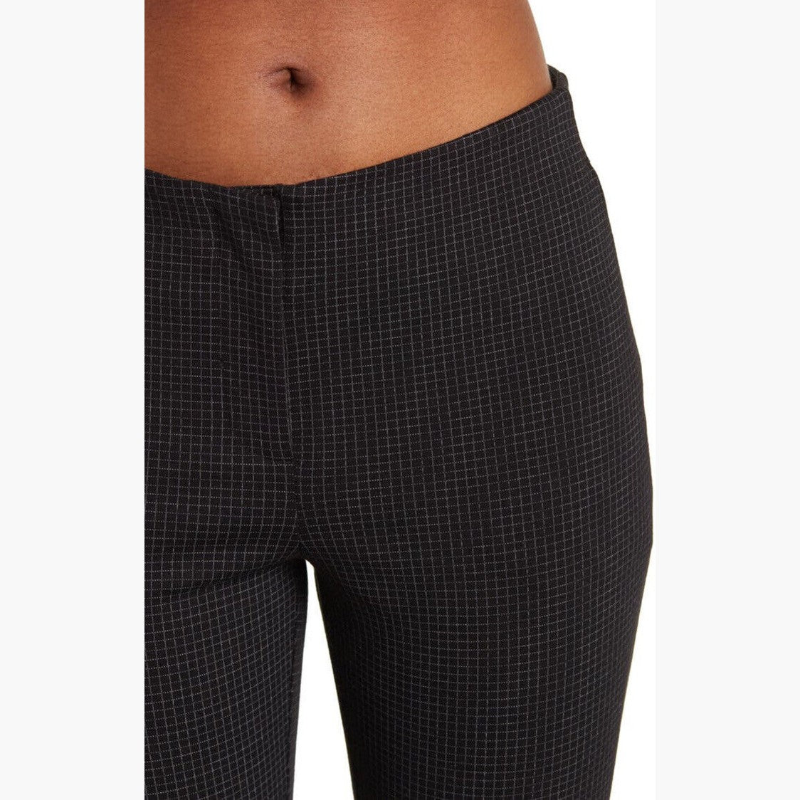 AMANDA AND CHELSEA Lily Modern Fit Grid Ankle Pants-Black/White -Size: 4 -$110