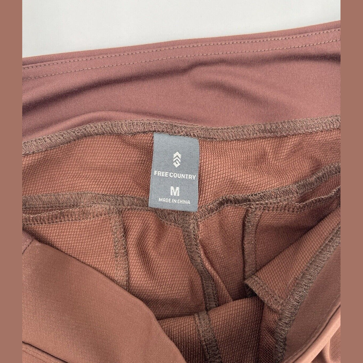 $85 Free Country Women's Get Out There Convertible Pants to Shorts-Cocoa-Medium