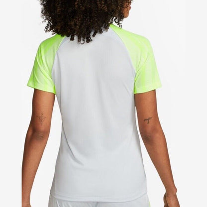 Nike Women’s Dri FIT Strike Short Sleeve Shirt Soccer- Pure Platinum-Medium- NWT
