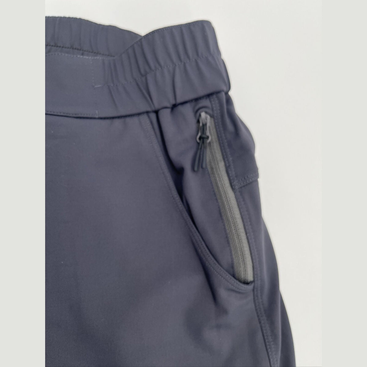 $70 NRS Women’s Guide Shorts UPF Outdoor Nylon-Dark Shadow- Size: 4-New Arrival
