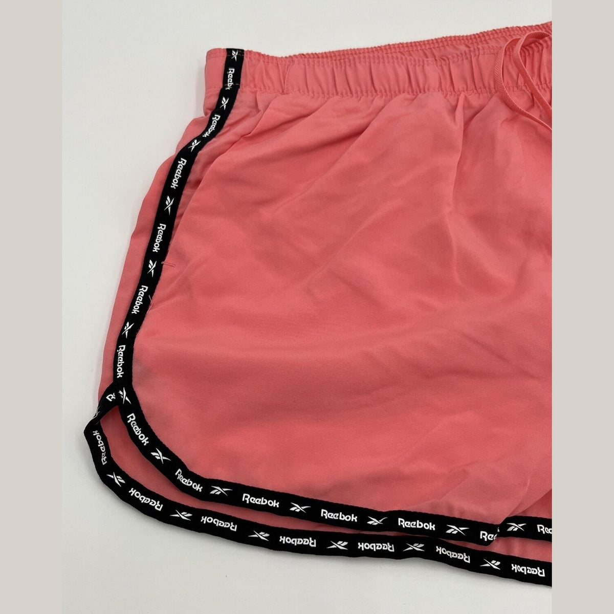 $45 Reebok Women's Track Running Shorts Relaxed Fit Mid-Rise-Strawberry-Large