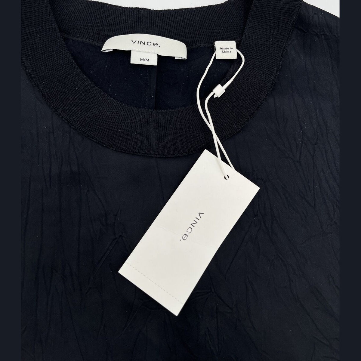 $275 Vince Women’s Sleeveless Satin Blend Top VX943612636- Black- Medium-New Tag
