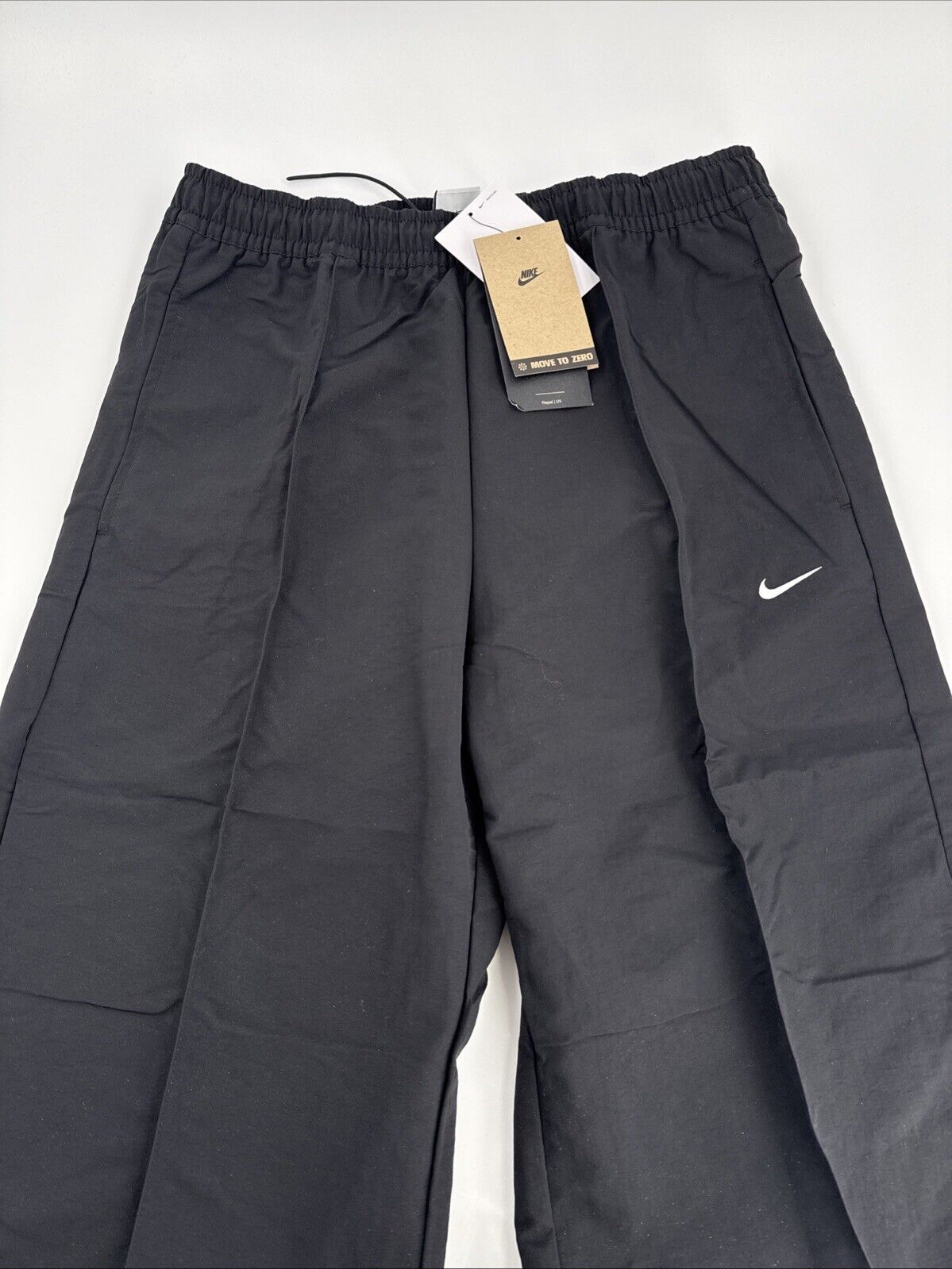$85 Nike Women’s Sportswear Everything Wovens Pants- Black - Medium- New