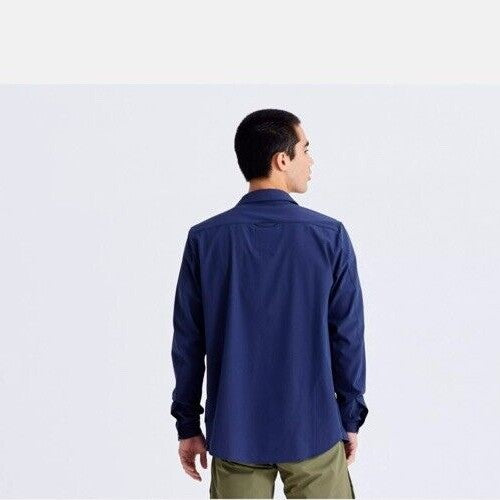 $150 FJALLRAVEN Men’s Specialized S/F Sun Long Sleeve Shirt- Navy- Medium - New
