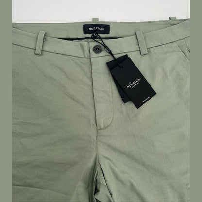 $139 Bugatchi Men’s Flat Front Bermuda Stretch Chino Shorts- Green-Size: 32W-New