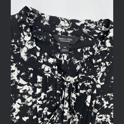 $35 Simply Vera Tie Front Pin-tuck sleeveless Top-Textured Black-Medium-New Tag