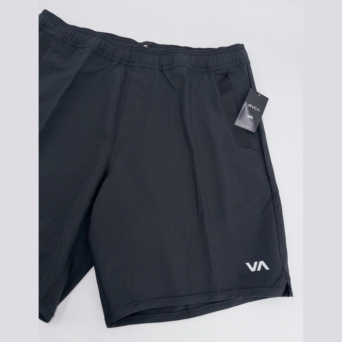 $66 RVCA Men’s Kevin EW Hybrid 17" Athletic Shorts- Black - Small -New Tag