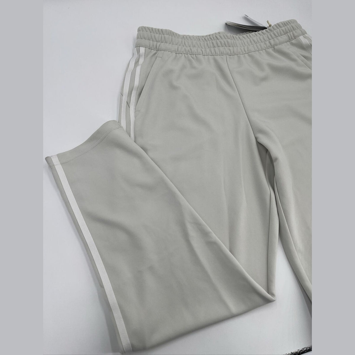$55 Adidas Women’s 3-Stripes Essential Training Pants HZ5647-Orbit Grey-Large