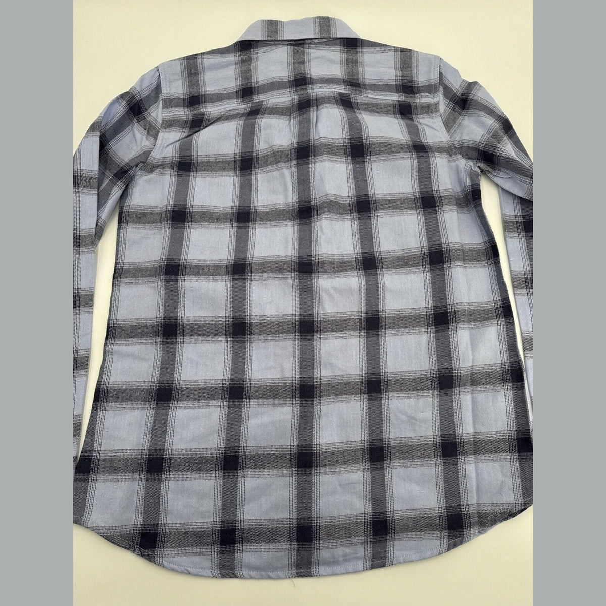 $55 Eddie Bauer Women’s Flannel Button Front Shirt Plaid-Periwinkle-Small-NEW