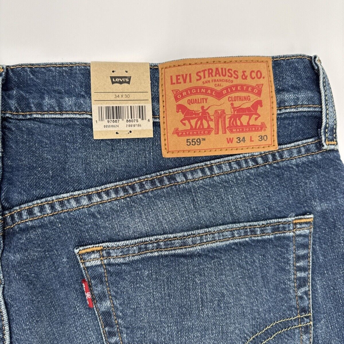 $69.50 Levi's Men's 559 Relaxed Straight Jeans - Mystery Man Blue - 34W 30L -NEW