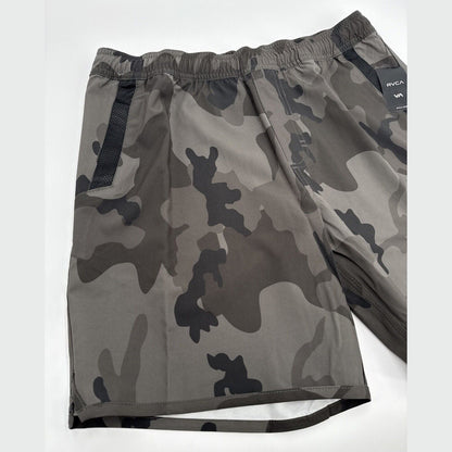 $66 RVCA Men’s Kevin Hybrid 17" Athletic Shorts- Camouflage - Small -New