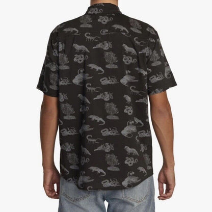 $66 RVCA Men’s Arrival S/S Button Shirt - Black -Size:  Medium - New Tag