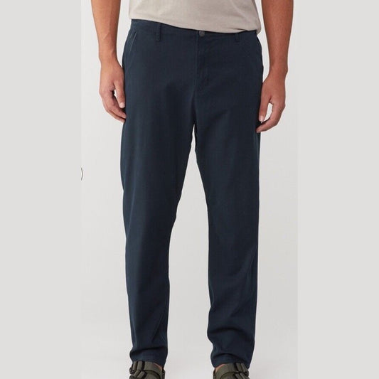 $139 DU/ER Men’s Live Free Flex Pants - Sapphire Blue- Size: 31W 32L - New Tags